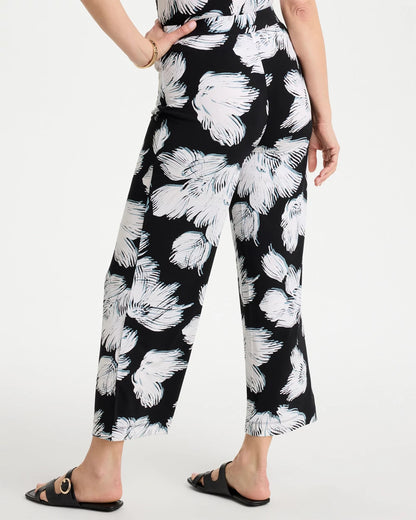 Chico's Travelers™ Knit Abstract Floral Cropped Pants