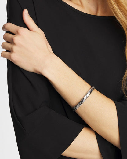 Chico's Thin Twist Stretch Bracelet